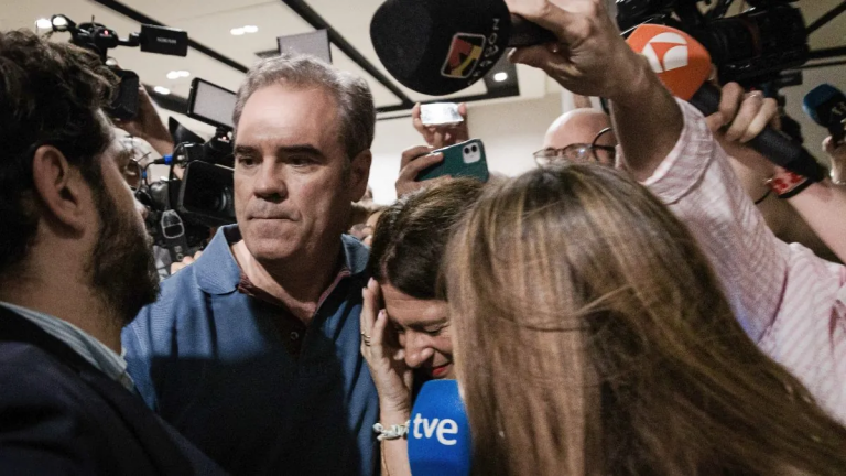 Pérez Dolset entregó al PSOE los vídeos del padre de Begoña Gómez, según The Objective