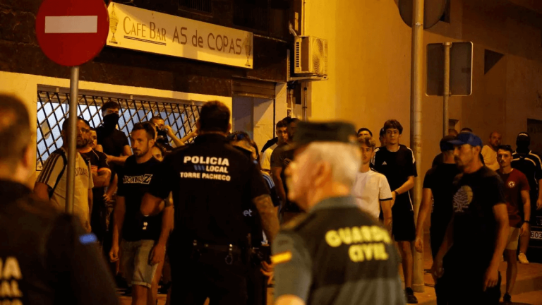 EDITORIAL «Este es el autor de la paliza de Torre Pacheco, vive en Barcelona y tiene antecedentes