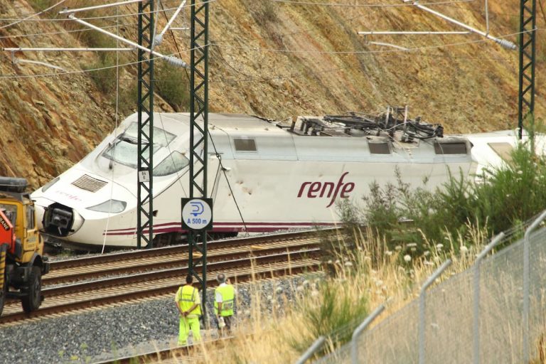 Angrois, el pacto de la curva
