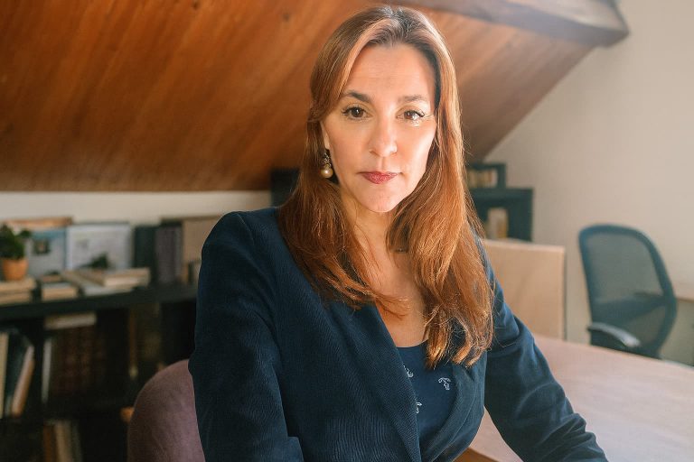 Elena Ramallo: “No nos damos cuenta de que la imposición de la sharía islámica cada día va a más en España”