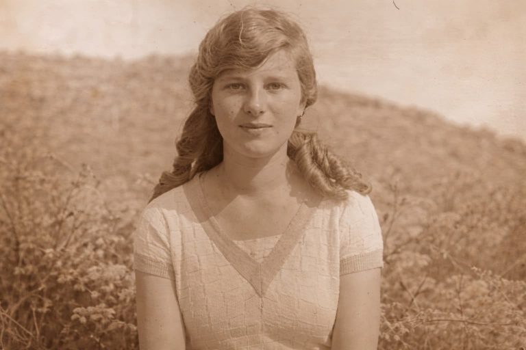 El Congreso reconoció a Encarnación Cabré… pero el ministro de Cultura se niega a cumplirlo