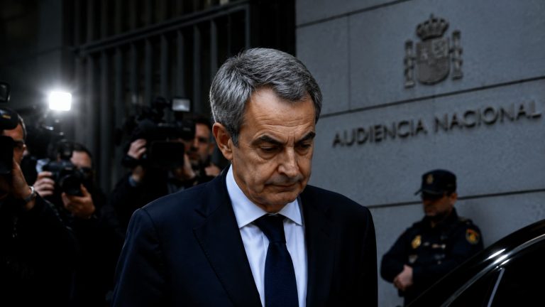 Javier Pérez Roldán: “Es muy probable que a Rodríguez Zapatero le dicten medidas cautelares antes del 2 de junio”