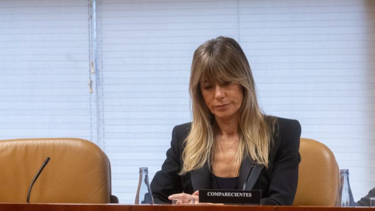 El juez Peinado advierte a Begoña Gómez: “Si no comparece, irá la policía”