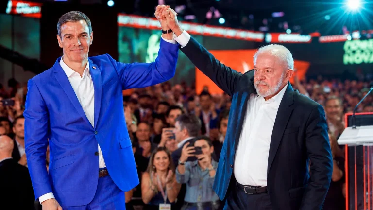 Miniatura editada del programa de Castillón Confidencial: Las pruebas apuntan a un claro pucherazo electoral en Brasil